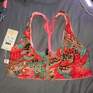 NWT Maaji top size L